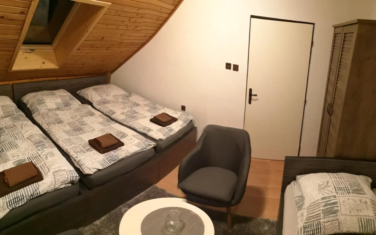 Penzion Zázrifka Zázrivá Kültér fotó